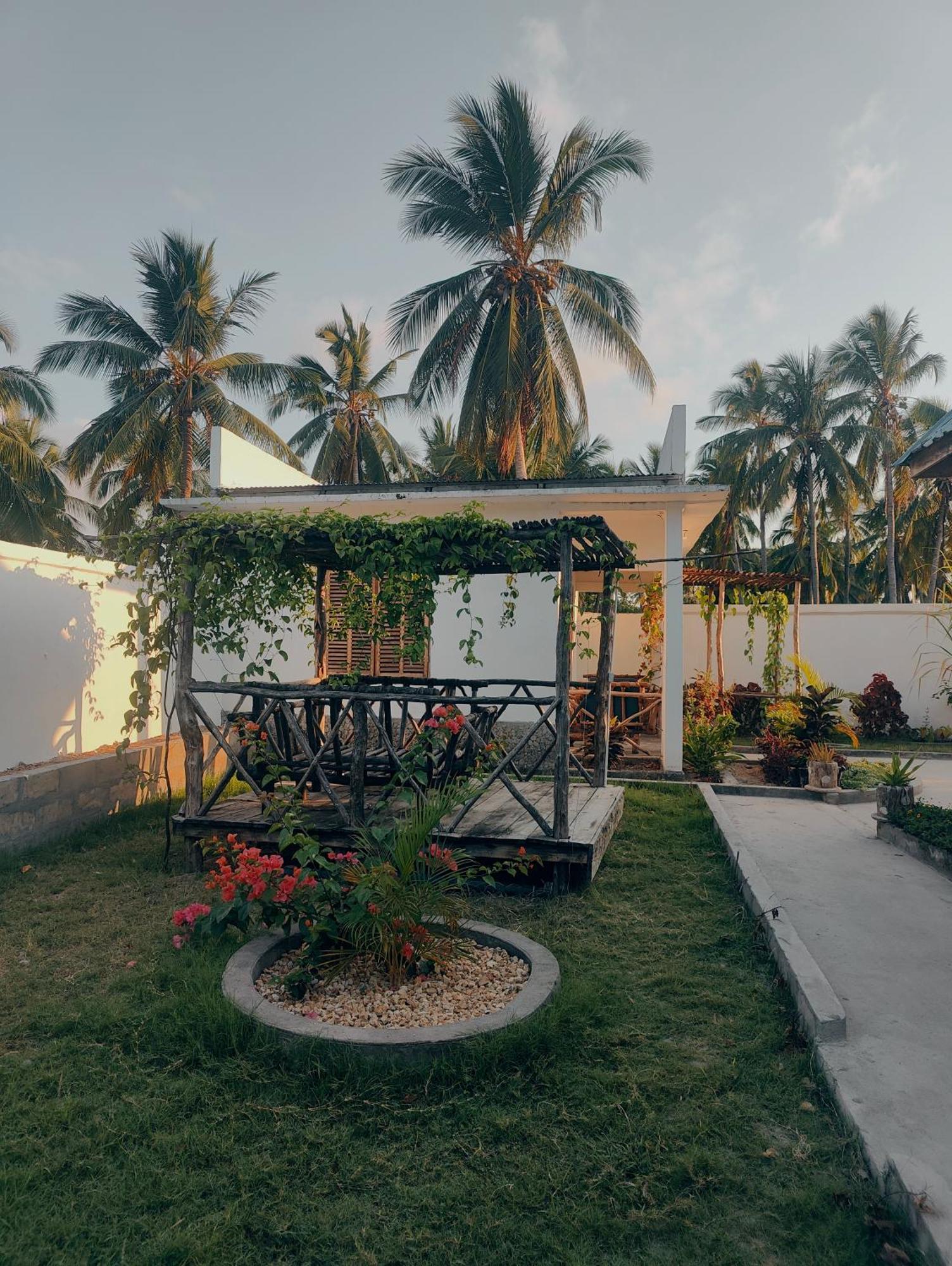 Mafia Island Bungalows Utende Exterior foto